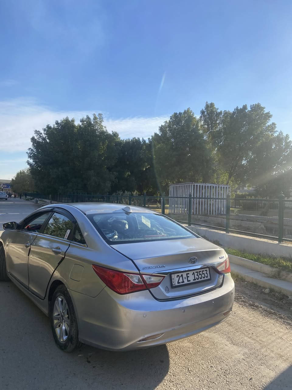 سلام عليكم …
سوناتا 2010 مضلع سلفر 
وارد كوري 
رقم سليمانية هزة وبارد ولوحات جديد سنوية لـ2030 تنتهي بأسمي تحويل او وكالة ليعجبك

مصبوغة حزام 
كير ومكينة بحالة جيدة
مكينة 2000 دوش
مقاعد جلد 
داخل لون اسود 
تحكمات ستيرن
مري شفط
عالي زنون قبل فترة شادة
طخم تايرات جديد
باتري جديد
ادامة كاملة للمكينة قبل فترة سويتها 
 وبعد مواصفات الشركة معروفة

سعرها ( 80 ) وبي مجال لطيبين او مراوس حسب رغبة

رقمي ***********
ممتواجد على فيس اتصل وبيك خير ودلل 🤍.
