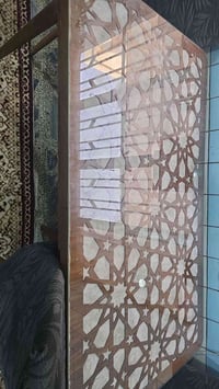 ميز طعام • ٦ كراسي • ضرر بسيط