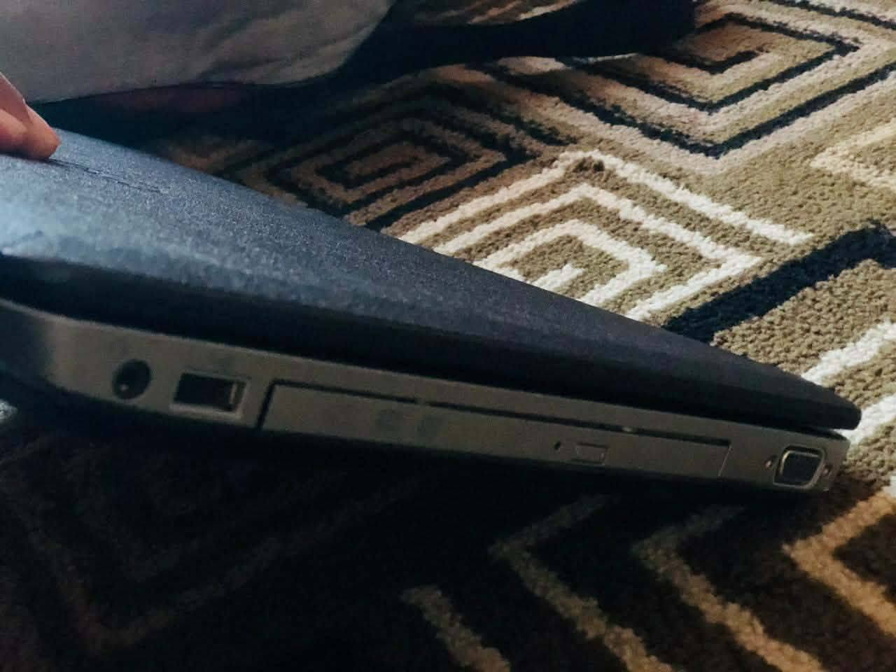لابتوب DELL الجيل الثالث هارد 500 الرام 4 بطارية تطول ساعة ونصف حجم الشاعة 15 64 Bit ابد مداخل تصليح ملحات شاحنة اصلي + جنطة حمل + ماوس لا سلكي.  للاستفار اكثر اتصل على الرقم  *********** او تواصل خاص.
