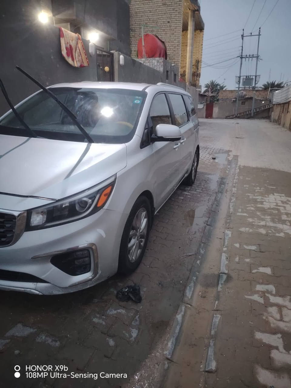 سلام عليكم
كيه سيدونا ١٩ سعر ١٨٥ وبيه مجال

بسمي مداور شرط

رقم بغداد دولي

مكينه ٣٣٠٠ شرط وي الكير

ماشيه ١٦٥ مال جناي مامشتغله خظ

صور حادث بأمريكا موجوده بل منشور

مكان سماوه رميثه *********** او مراوس بتكسي سيراتو او ابتيما
