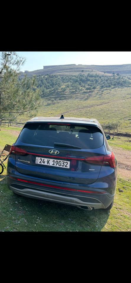 سلام عليكم❤️
سنتافي موديل 22 ( السعر كلش مناسب🔥 )
6 قطع صبغ وشوية من السقف 
السيارة كلش حلوة ومنصوبة🌹
مواصفات شاشة كبيرة كير دكم
مرقم شمال 
داخل لون بيجي 
السعر 175 ورقة وبيها مجال 
للتواصل *********** ( واتساب )
