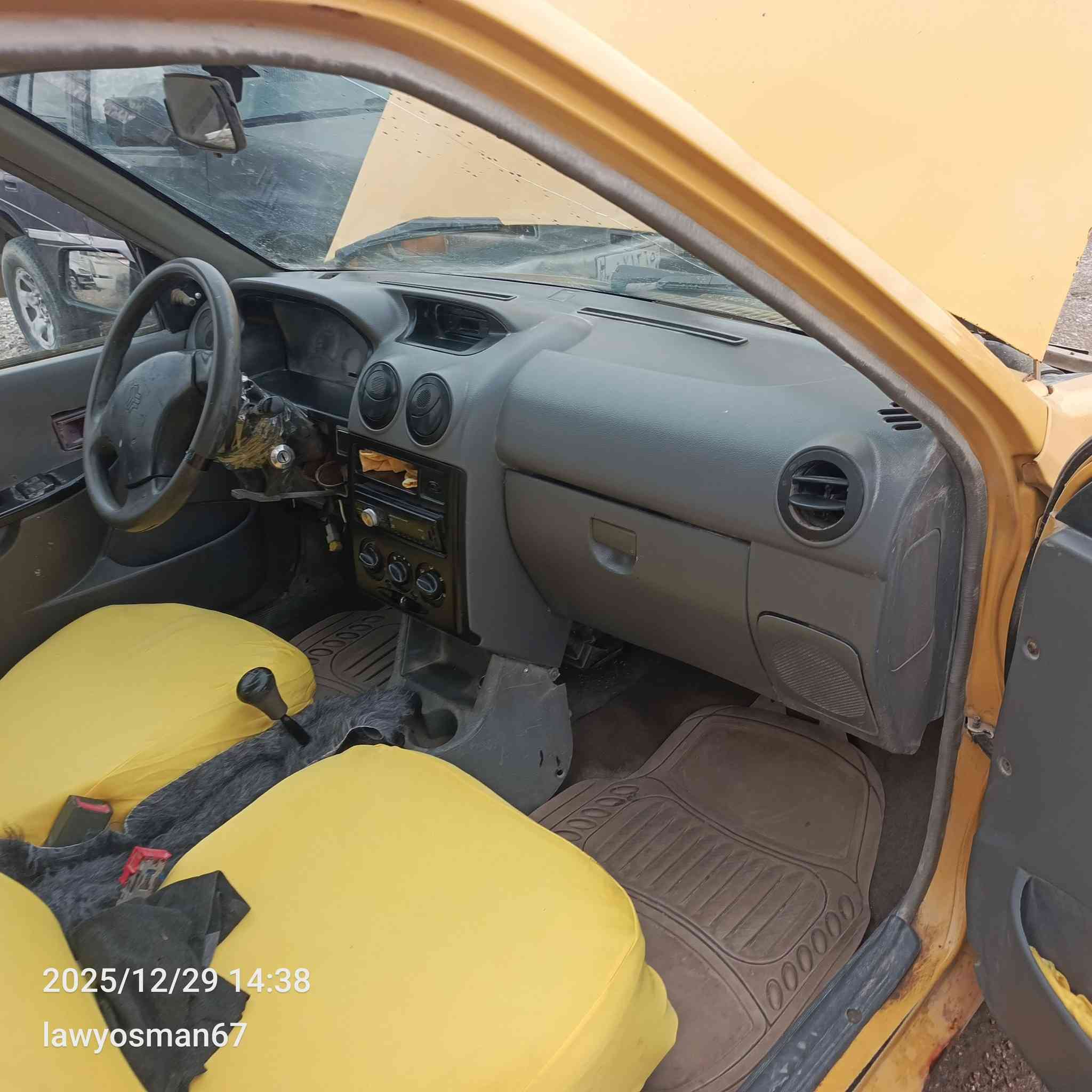 سایپا..2012..سنوی پلاستیک گیڕومکینەی بەشەرت 

***********..کەلار..سعری.16گەڵاو معامەلە
