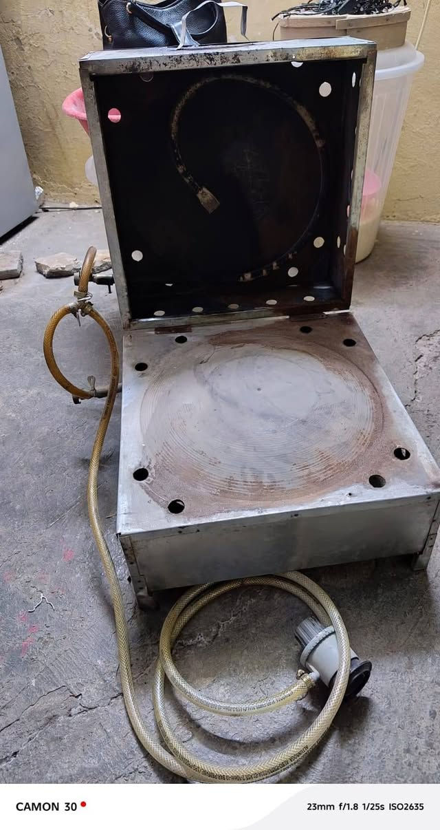 تنور غاز مع منظم
السعر15
العنوان موصل حي سومر


**إذا كنت صاحب هذا الإعلان وتريد حذفه لأي سبب، رجاءا أرسل رسالة إلى الدعم الفني**