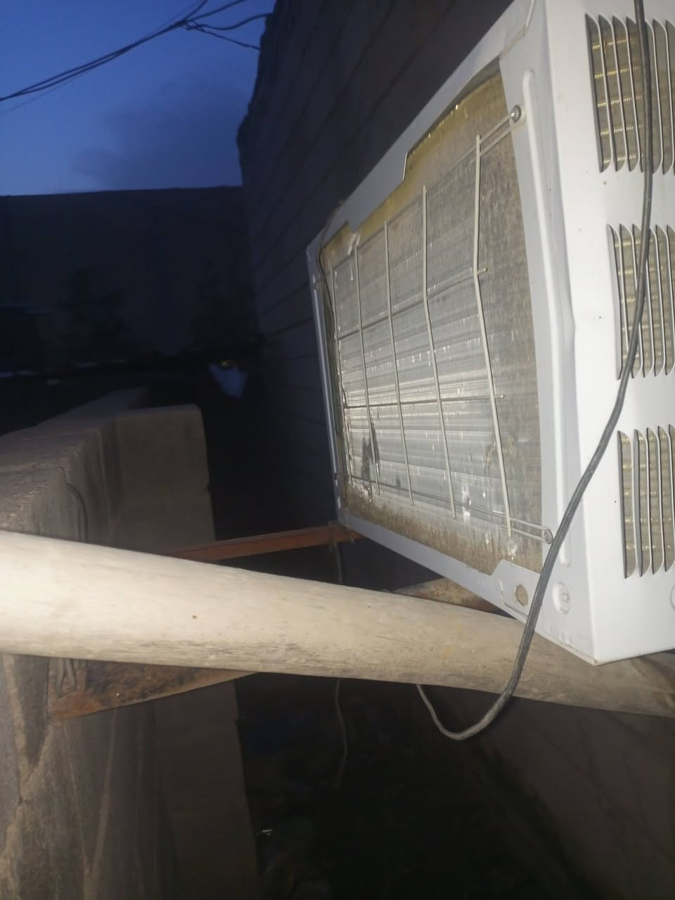 مكيف للبيع طن ونص شرط الشغل 
بسعر مناسب مستعجل عليه


**إذا كنت صاحب هذا الإعلان وتريد حذفه لأي سبب، رجاءا أرسل رسالة إلى الدعم الفني**