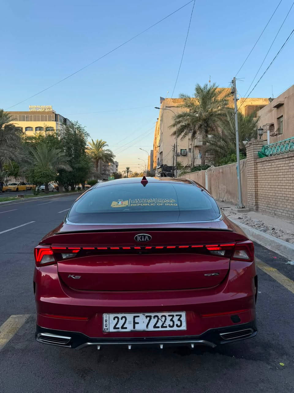 السلام عليكم  بيع فقط  بدون مراوس
كيا K5 2021 جي تي لاين  
السعر 123 وبيه مجال قليل 
وارد امريكي حادث مرفق بصور 
بيه 4 قطع صبغ و 2 كلير. 
رقم اربيل بسمنه شرط التحويل 
هزه وسنويه ورقام جدد
بصمه تشغيل 
4 انضمه قياده 
رادار امامي وجوانب 
سايد بريك بصمه 
شاشه كاربلي
لدات امامي متغير عل تليفون 
لدات خلفي 
كشنات جلد وكهرباء 
مكينه 1600 توربوو ✈️✈️
ماشيه 94 ميل 
اوتو هواد 
قياده ذاتيه 
تنبه عند الخروج عن المسار 
السياره جاهزه بدون اي نقص مكينه وكير وصدر وتخم تاير كله جديد 
مكاني بغداد مدينه الصدر 
للستفسار 
***********
***********
مكاني بغداد مدينه الصدر
