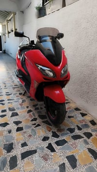 للبيع فورزا 09 كفاله عامه بغداد 07762446030