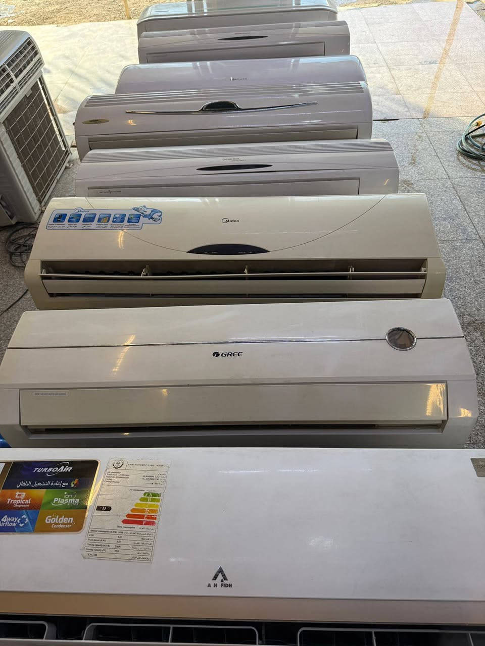 سبالت مستعمله درجه اولى نضيفه جدا مستعمله شي قليل العنوان / سامراء حي صلاح الدين مدخل جامع القريشي *********** مجاور مجمع ادم (توجد خدمه توصيل)
