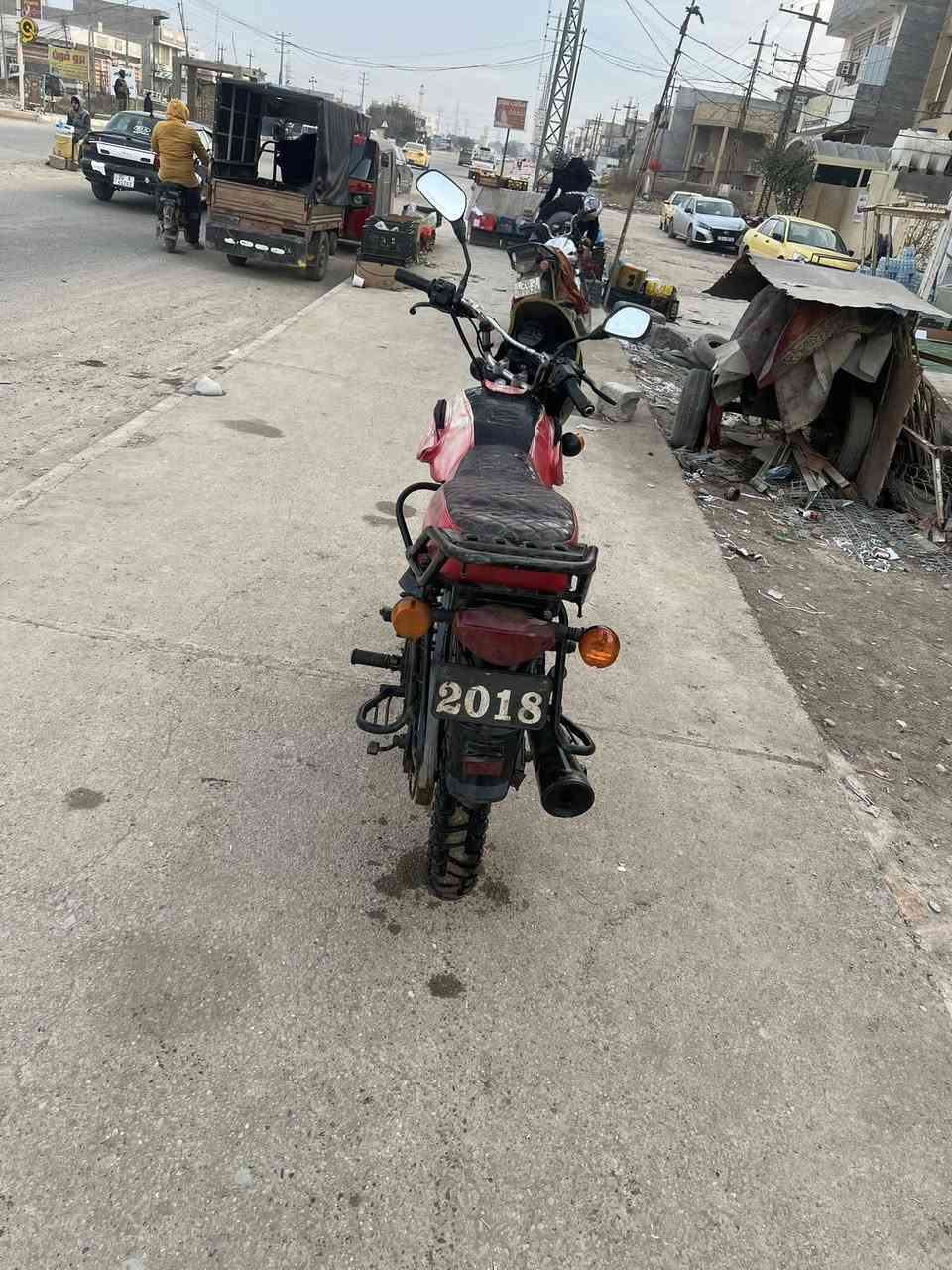 السلام عليكم بوكسر ١٨مرقم تحويل ثاني يوم مجفت بعدة ع سحك دراجة ناقصها باتري بس كاملة مكملة
السعر٩٥٠وبيها مجال لشراي
***********
