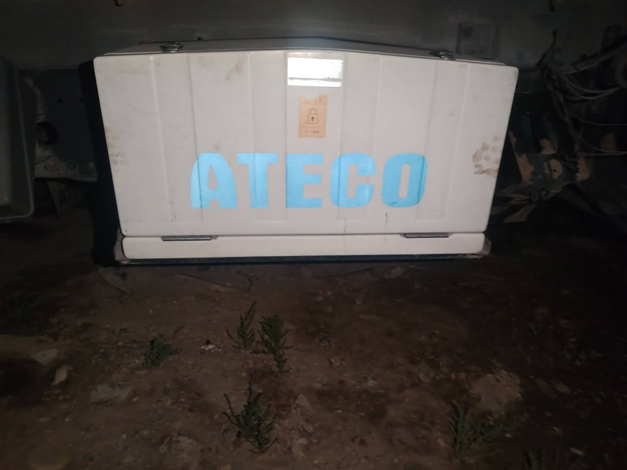صناديك هينو نضيفات البيع هنه وقواعدهن. الاتصال على رقم ***********
