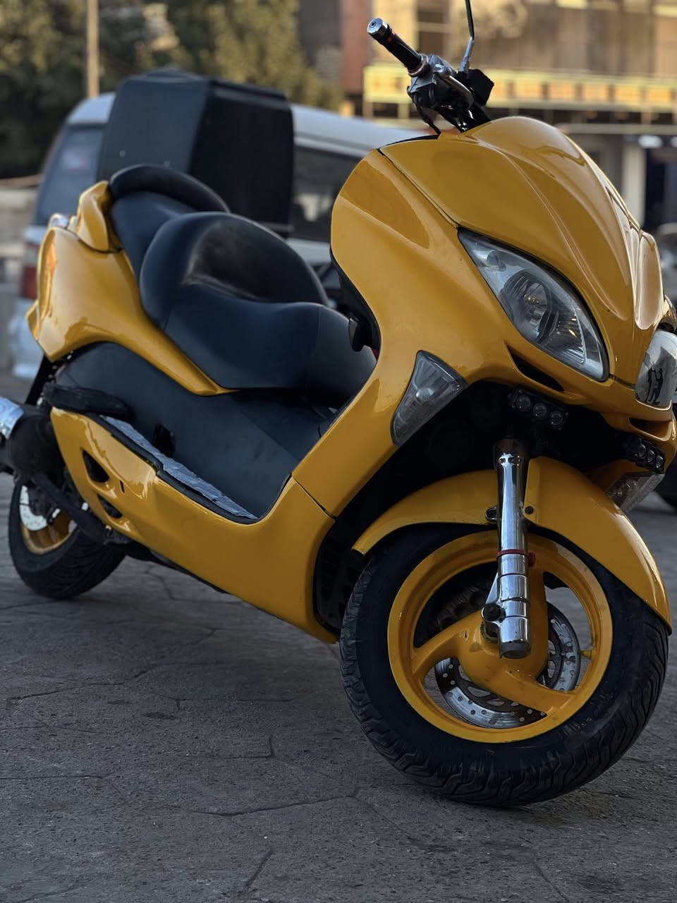 سلام عليكم شباب 08دراجه جديده ما ناقصه شي ابد وخير من الله كلشي بيه جديد بجم بومه سستم سماعات يعني كامله الخير سعره من الخير بدون تعامل 9وراق قفل مكاني بغداد احي الجامعه هاذه رقمي بي واتساب***********
