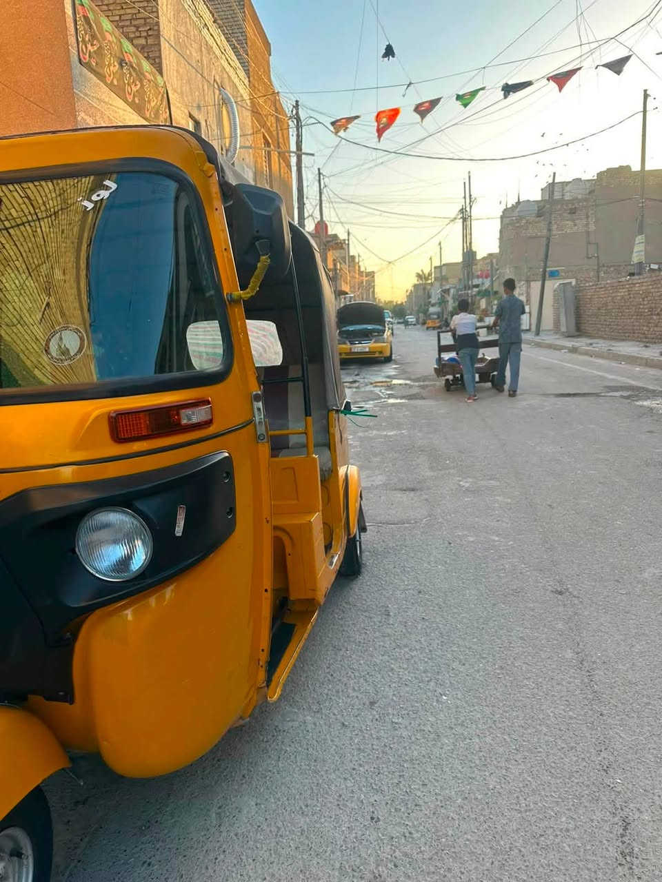 تكتك 2020 شهر 12 أوراق كاملة للبيع بيها ضربه بلصفحه مثل ما موضح التكتك كفاله عامه من الصبغ نهائياً فقط الضربه هاي التكتك مكينتها مكفوله اكسل مكفول العنوان بغداد الحرية ألاتصال :***********
  واتساب :***********
