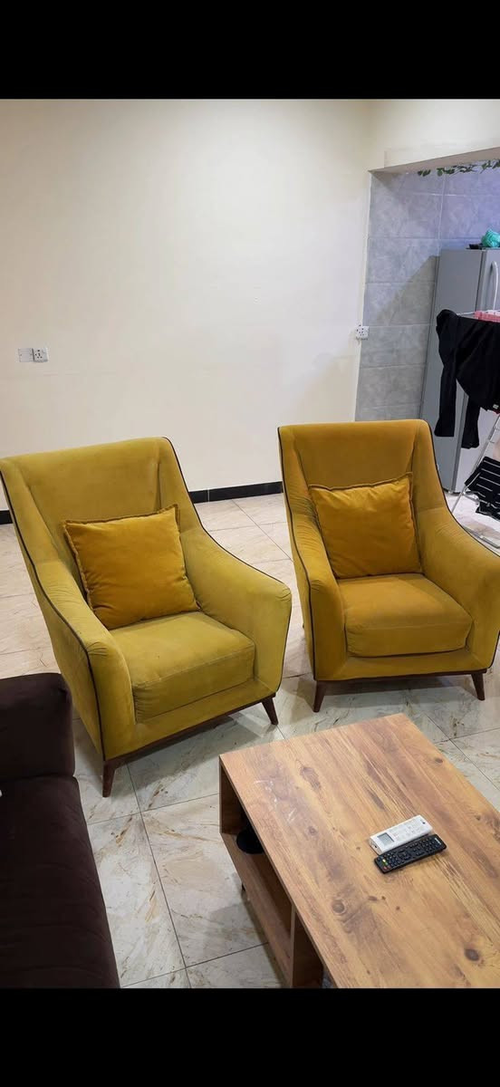 تخم خمس مقاعد  امريكي يصير سرير كلش قوي وتكمه  مع الكوشات هديه  مع الطبله والميز بلازما كلهن قفل بدون عمله ب٣٥٠ 
بغداد حي الشارقه قرب العامريه او شارع المطار


**إذا كنت صاحب هذا الإعلان وتريد حذفه لأي سبب، رجاءا أرسل رسالة إلى الدعم الفني**