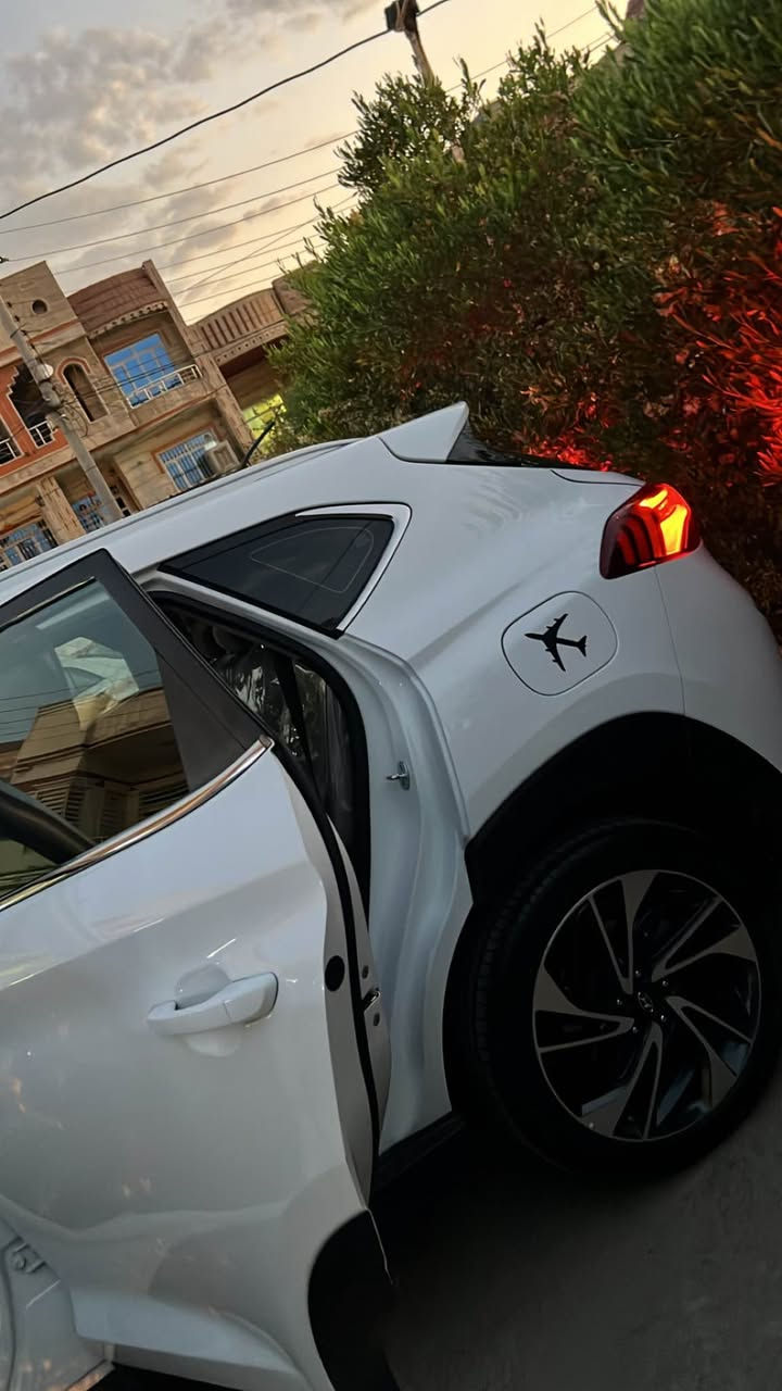 هیۆندای تۆکسۆن 2020 خەلیجی 
فول مواسەفات تەنها پانۆراما نیە
هەموو شتی نوێیە تاکو :2030:  بەناوی خۆمانە
سبوغ: چاملغ و بۆنیت و هەردوو شانی تاکو نیوەی سبوغە
دوو پارچەشی هەندئ ساردەکوتە 
سەقفی پێشەوەی تۆزێک PDR ە
پشتو پێشی کەپسە نوقتەی نیە ئیرباگی بیلادیە نەتەقیوە
گێرو مەکینەی بەشەرت نەکراوەتەوە  
شوێن :هەولێر 
نرخ:: 152 و مەجال
ژمآرە تەلەفۆن:
*********** أربيل, العراق
