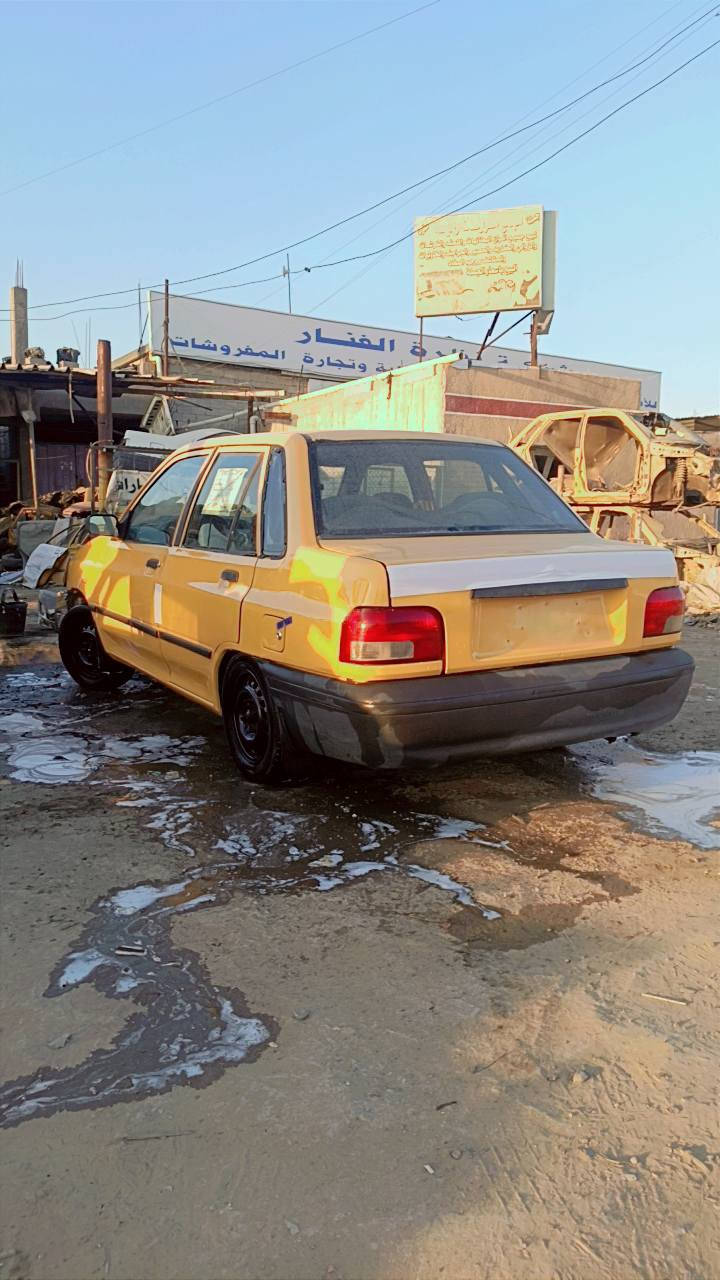 سلام عليكم سايبه موديل 12 رقم بغداد مصفره هيئىه وغرامات قبل سبوع سياره خير من الله مكينه وكير جدد بطنهه نظيفه كهربايات كلهه شغاله السعر 25 وبيهه مجال مكاني بغداد جسر دياله الجديد سايد الواحد 

***********
