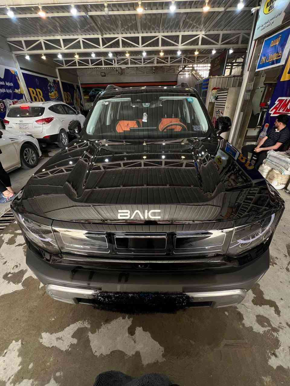 سيارة Baic Bj30 e 2026
كامل المواصفات جديدة
ما مضروبة أبد مكفولة 
مغلفة PPF 
رقم بغداد خصوصي 
لون اسود 
هايبرد 
ماشية اقل من 12000 
سعرها 34500000 وبيها مجال بسيط 
رقم *********** + متوفر واتساب نفس الرقم
