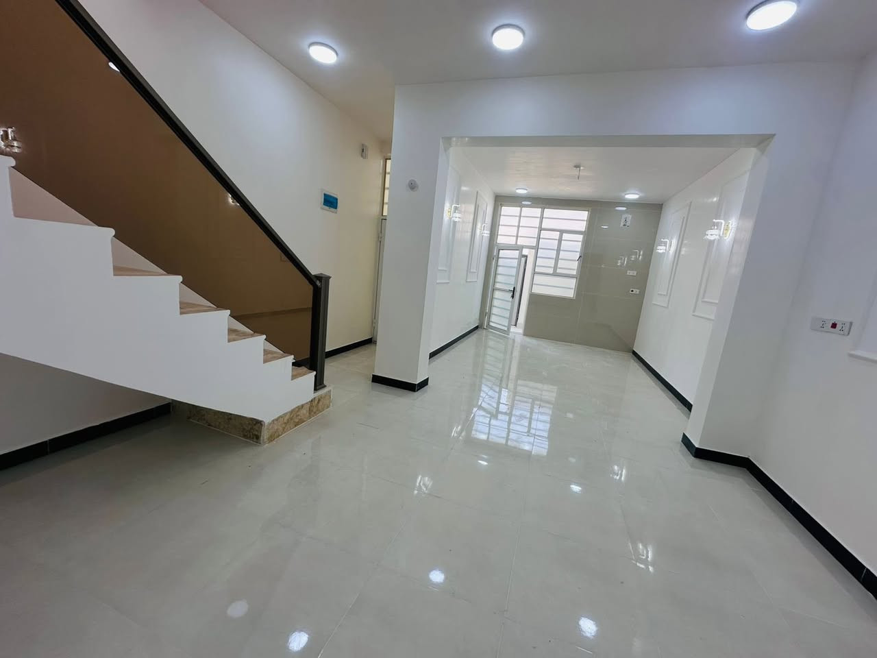 داران  للبيع  مساحة كل دار100م طابق واحد زراعي بناء درجة اولى أرضيات بورسلين خدمات كاملة تبليط صب ماء كهرباء 
كونكريت طابوك نهروان
موقع :دار خلف سكله الكرعاوي 
شارع 15م
سعر :53 
 الدار مشمول في تطويب

اللاستفسار :***********
