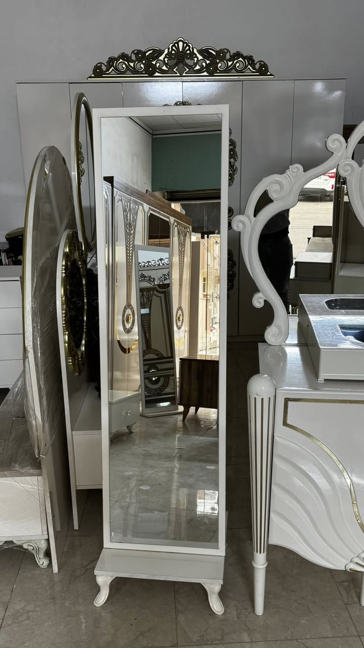 غرفه نوم  ماركه صبغ حراري نضافه اخو جديد السعر 775   الف  مع شد ونقل
***********
 ***********
