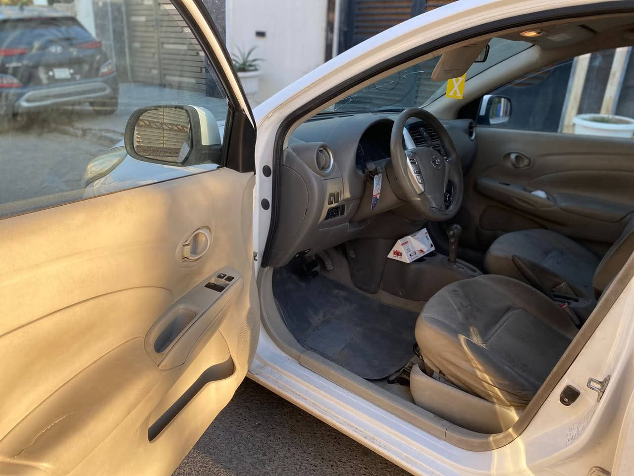 السلام وعليكم سني هندي موديل 2020 سيارة مال بيت خير من الله تبريد ثلج ماشية 132 حقيقي مكان السيارة بغداد السعر110 الرقم*********** غير متواجد على الفيس
