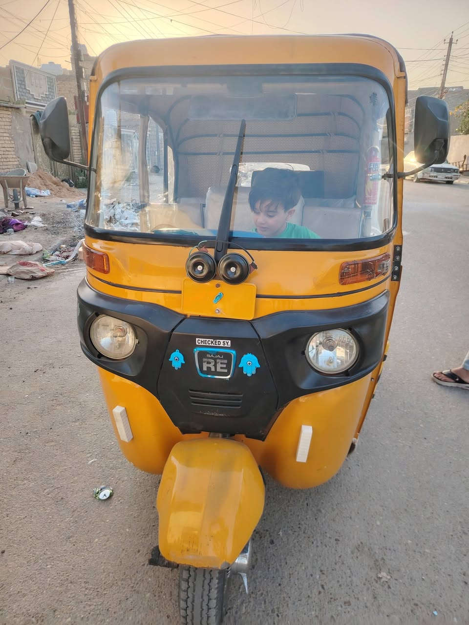 سلام عليكم تكتك لبيع مديل 2022 شهر 8 تكتك مكفوله مكينه وكسن رقم عربي مشروع وطني رقمه دياله تكفلك تحويل وكعدك بيت صاحبهه شرعي كشرهه مكفول من معجون وصبغ من عده دوس كهربايات كلهه شغاله  تايرات تخم جديد جبلي   مكاني الحسينيه مال راشديه ***********
