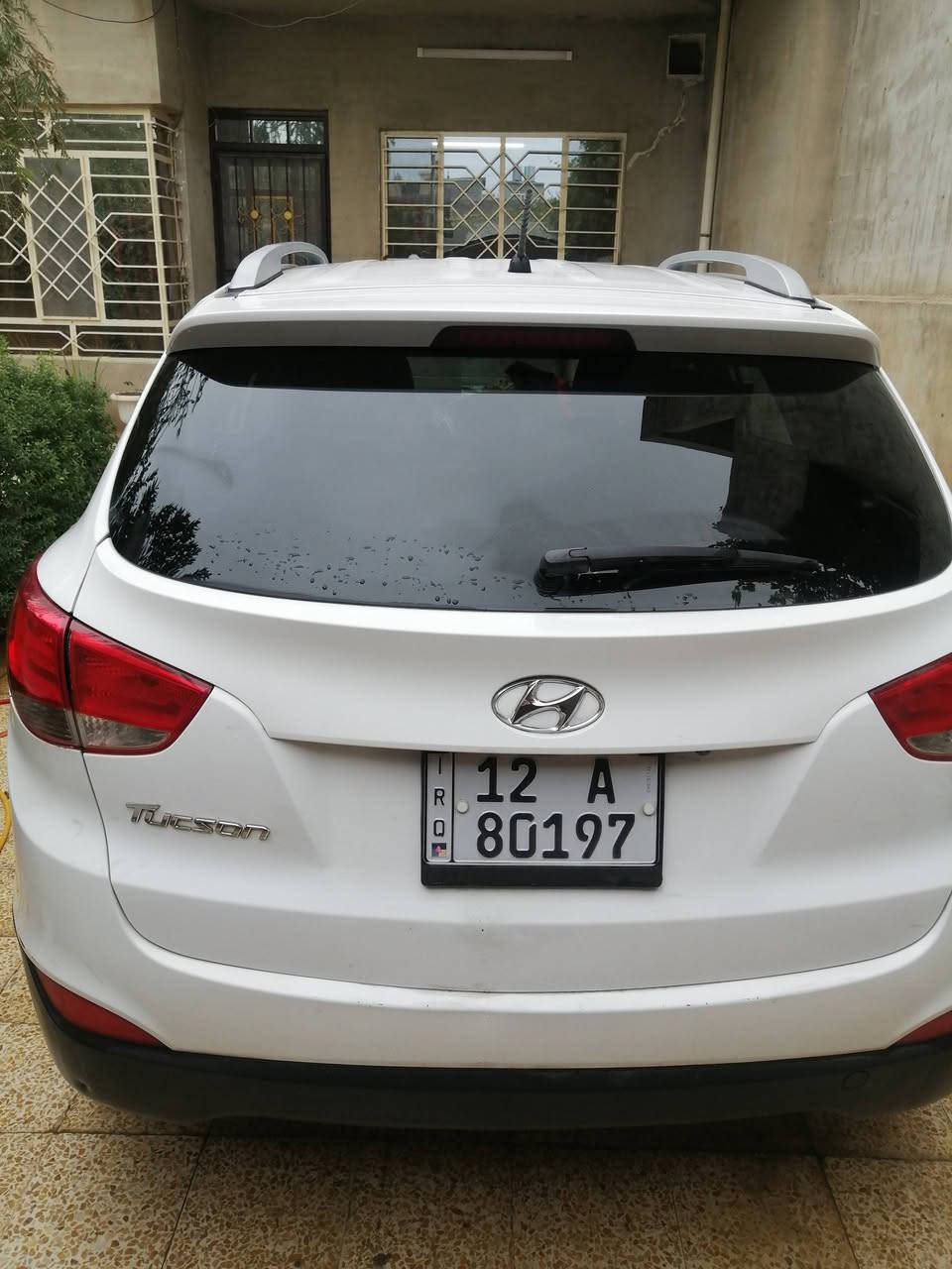 سيارة توسان 2014 رقم نينوى وألسنوية بأسمي ماشية 157 السعر 135 الأتصال *********** كورك ***********
