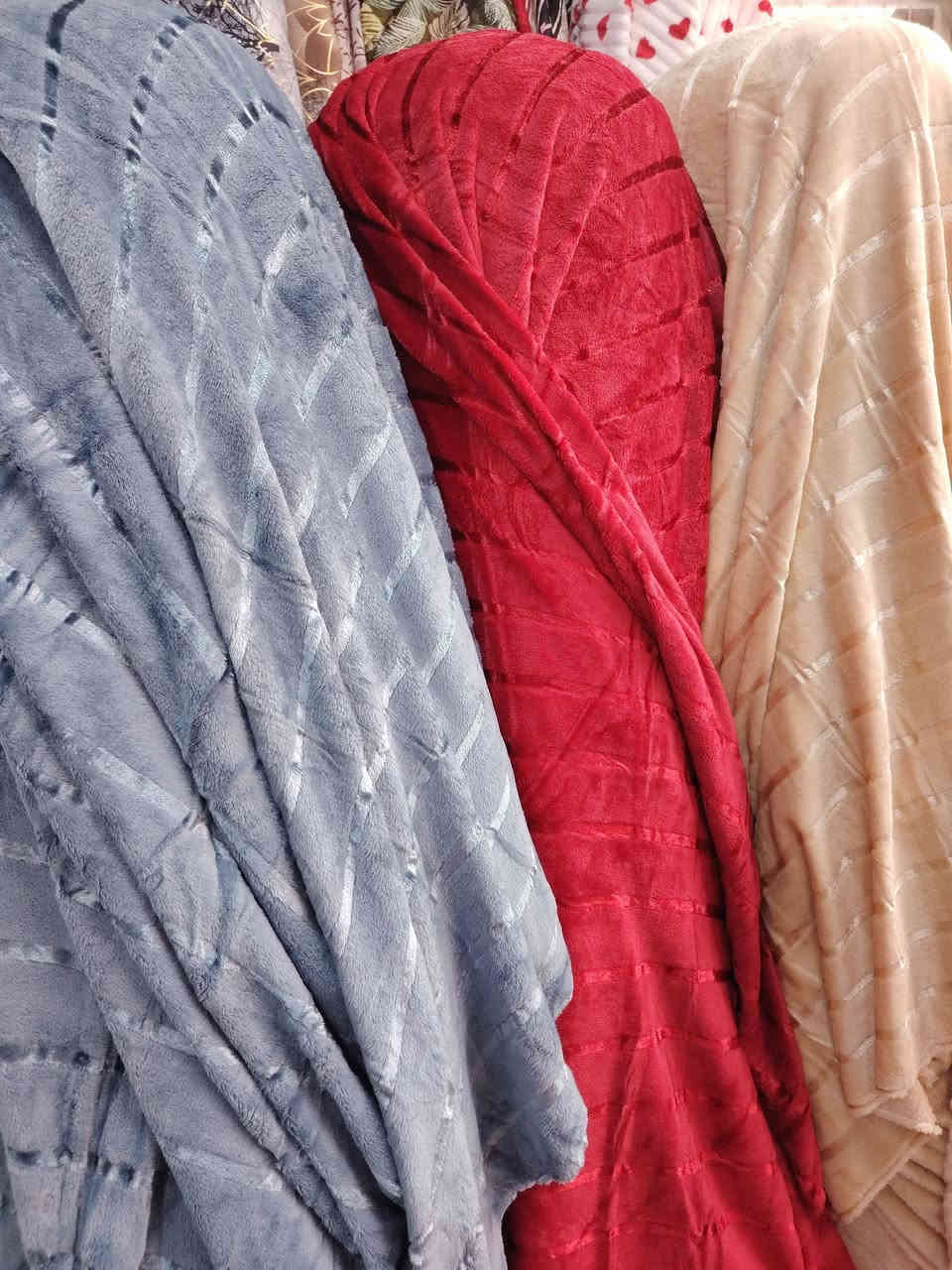 #اللهم_صل_على_محمد_وال_محمد 🎅 🌲🌳🌴
# قماش خاولي فرشات أو غطوه  

 نفس الصورة بالضبط 🏞️ تحفه ملكيه وألوان راقيه بشكل👨 
يتوفر خدمة توصيل..العنوان الحمزة الشرقي شارع الهوى قرب ازياء الجوهره 
***********. ....واتساب
