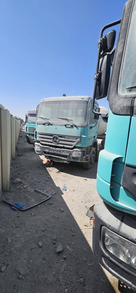 للبيع خلاطات  العدد 8 موديل 2007 تواصل واتس ***********
