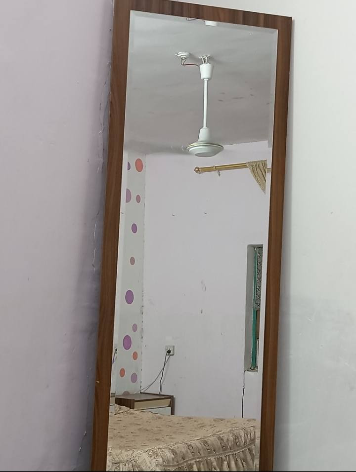 غرفت نوم البيع سعر 600وبيهة مجال التصال ***********
