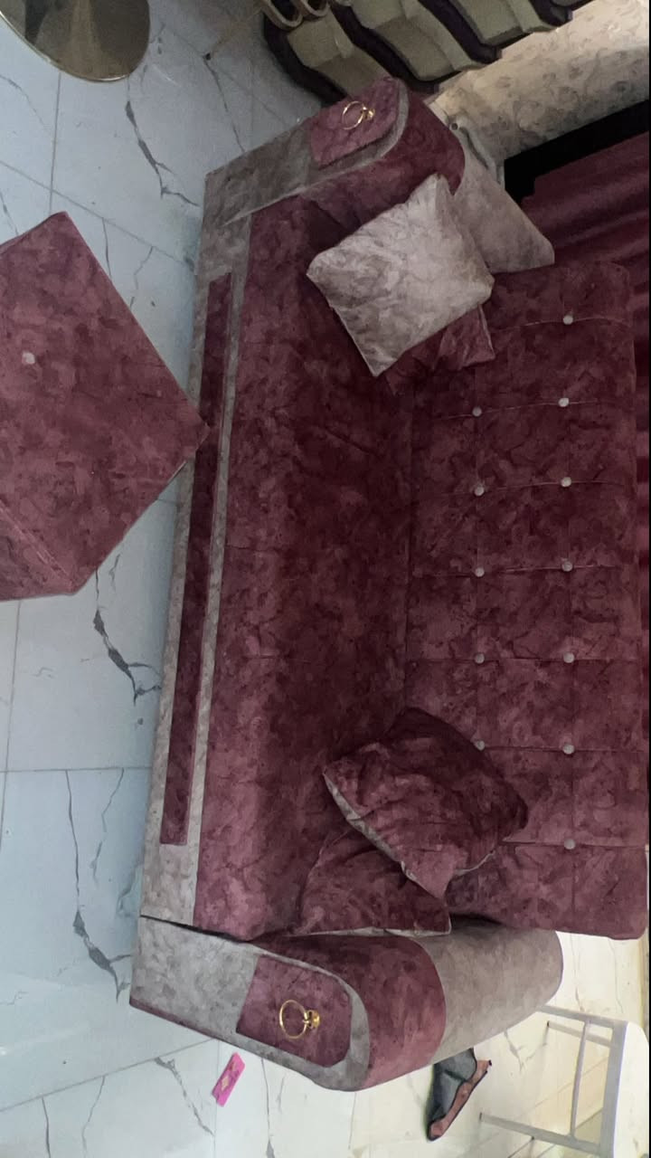 غراض كلهم 150 الف ميز رسبشن وستول وقنفه 3 مقاعد


**إذا كنت صاحب هذا الإعلان وتريد حذفه لأي سبب، رجاءا أرسل رسالة إلى الدعم الفني**
