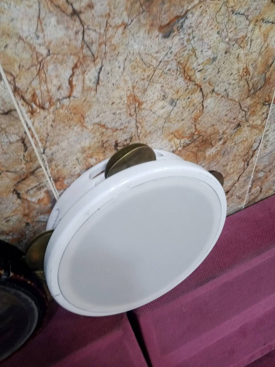 غراض مستعمل نضيف مثل ماواضح بالصورة
ابيع شلع اخوان ماابيع منهن قطعة وحدة 
مزاهر ،4
رقات مصري الاصلي 2
سايدرام صيني نضيف كلش 1 
طبل حجم 12  هم واضح 1
طبله مصرية 1 
 سعرهم الكل 400 الشراي يتصل ***********
توصيل لكل المحافظات حسب الاتفاق اخوان عل المشتري 🌹
