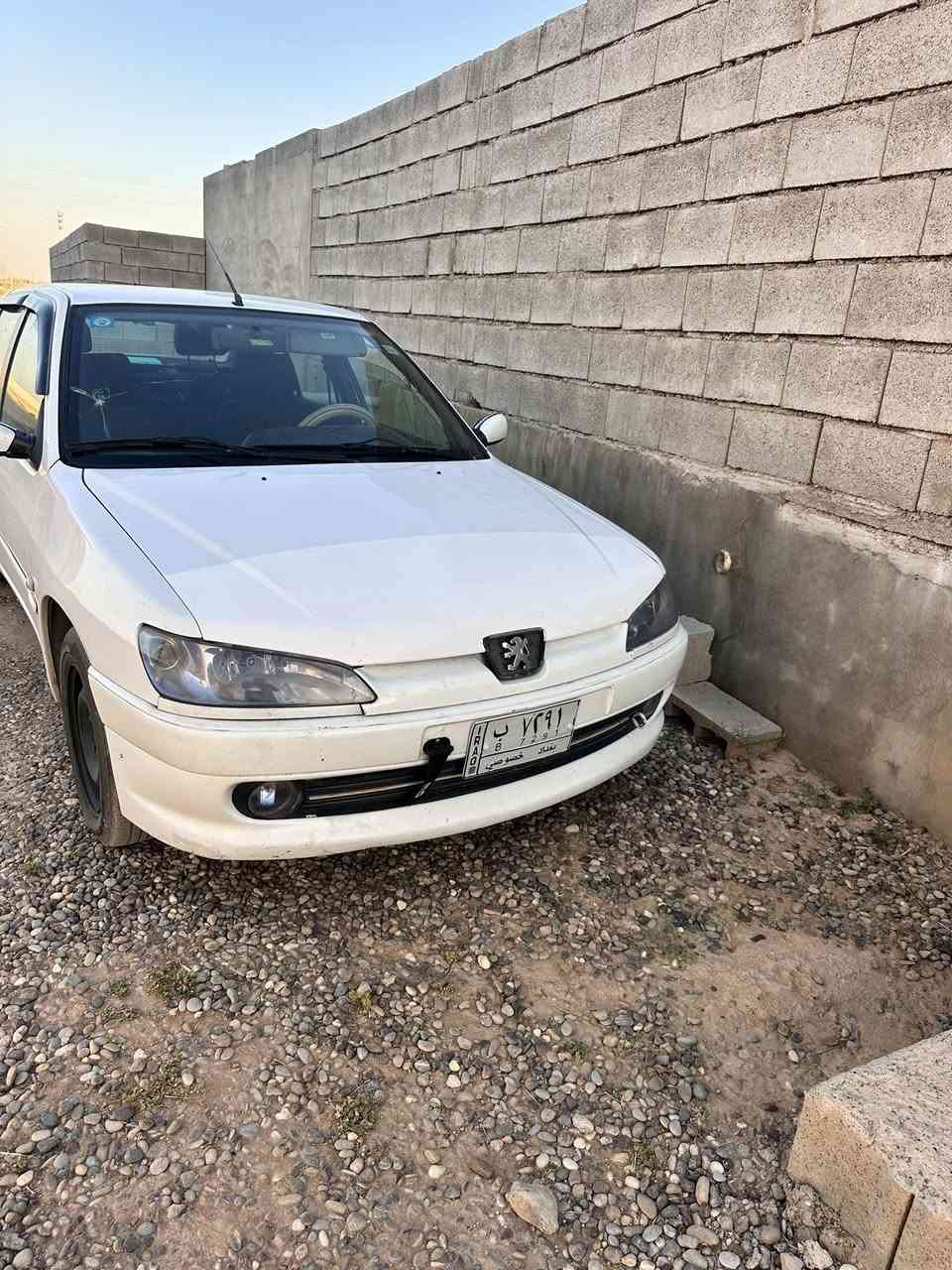 السلام عليكم بيجو بغداد الماني بدون صبغ كامله مابيها نقص سعرها 55 وبيها مجال باتري جديد وسلف جديد ومنضومة تبريد كمبريسر وفريز جدد تخم تاير جديد ***********
