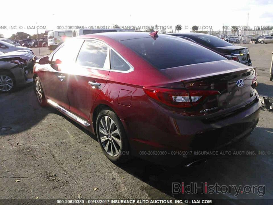 السلام عليكم
سوناته موديل 2016 
لون أحمر ماروني 
وارد امريكي
فئة (سبورت)
موصفات عدا الفتحه
تخم تاير جديد
ويل كب كروم
دبل كزوز
تحكمات جهتين ستيرن
تبريد قطعتين شرط الفول
3 انظمة قياده
دواخل جلد ابيض
تدفئة كشنات
كرسي كهربائي 
صور لحادث داخل لمنشور
سياره ليبل واحد كله
رقم بغداد دولي هزه سنويه كله جديد 
سياره شرط لتحويل
محرك 2400
لسعر 128 وبيه مجال بصيط
رقم تليفون ☎️ ***********
