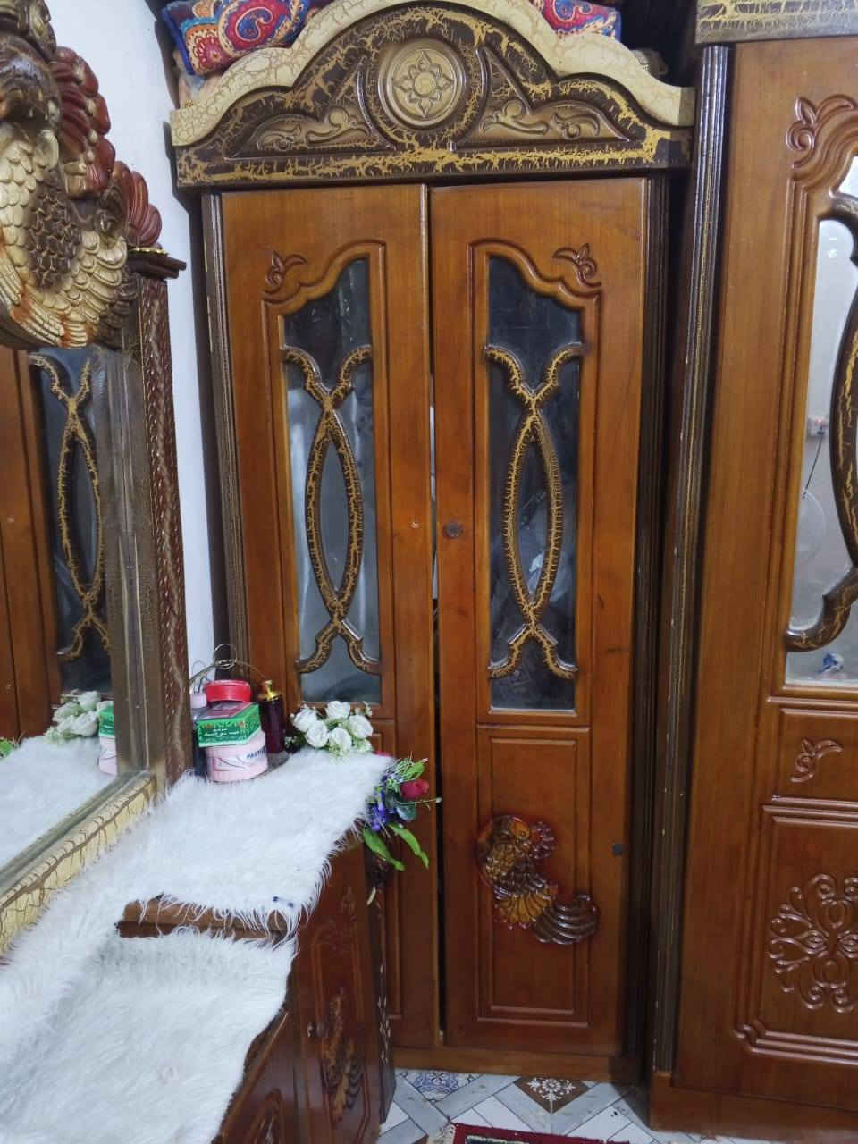 غرفه للبيع السعر خاص مكاني الشطره ***********
