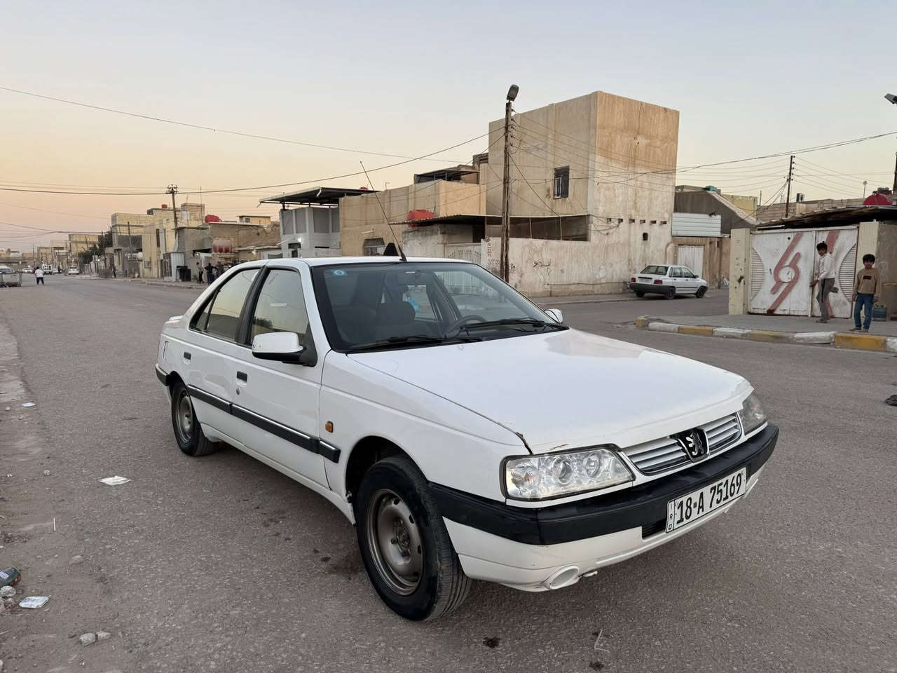 للبيع سيارة [بيجو ] موديل [2016]، استخدام شخصي.
، السيارة نظيفة من الداخل والخارج، الصيانة دورية، لا يوجد أعطال، مكيف ممتاز، تخم تاير جديد، مبدل قطعتين بنيد وجاملغ ايسر
رقم دولي حلة 
تأخذ مداور مني  
السعر 49 وبيها مجال بسيط 
وتساب فقط ***********
او خاص .
