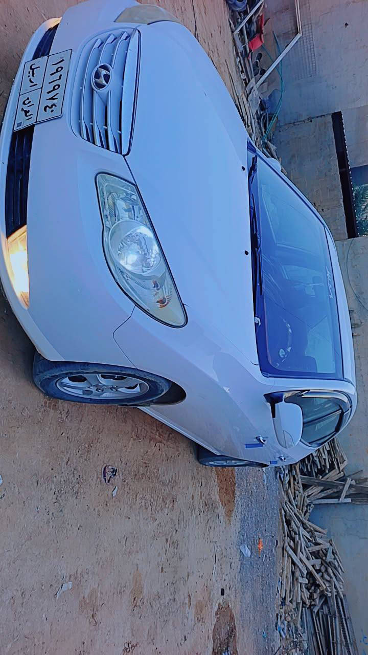 سلام عليكم الانترا للبيع ٢٠١١كفاله عامه تبريد تدفئة شغال حدايه جديده
محرك 1600  رقم أربيل تريد وكالة أو مداور السعر 115وبيها مجال ***********
