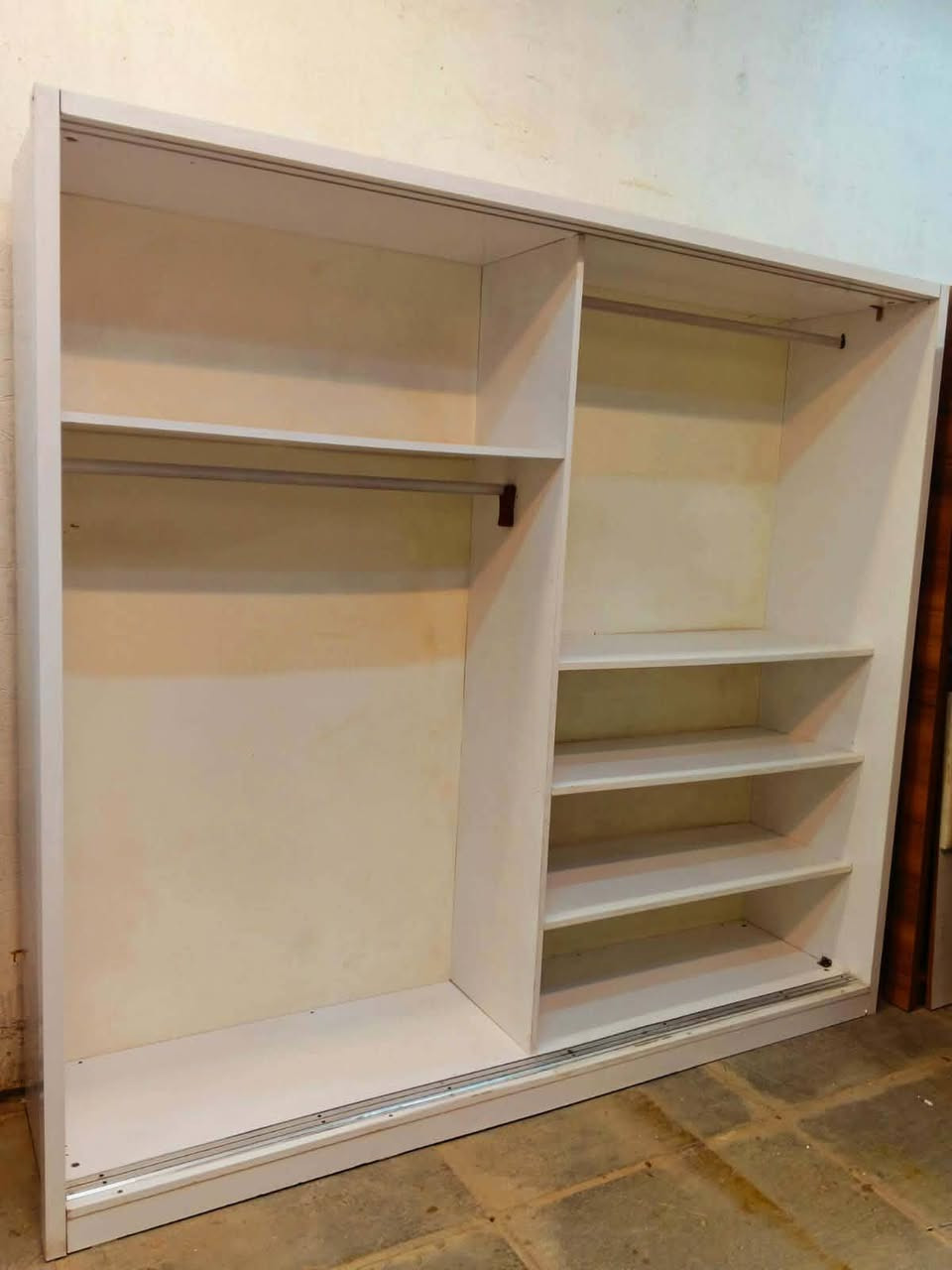 غرفه ترڪي🇹🇷  مستخدم  
قطع/6 
نضافه 90/💯
نضام سلايت 😍
السعر /400/425💵 💎
مع شد ونقل 🚚 داخل بغداد مجانآ
 باقي المحافظات بسعر مناسب حجز واتساب فقط ***********
