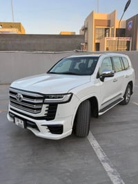 لاندكروز 2010 محدث 2024 مع رقم مميز  صبغ تحديث  موجودة صورها قبل التحد...