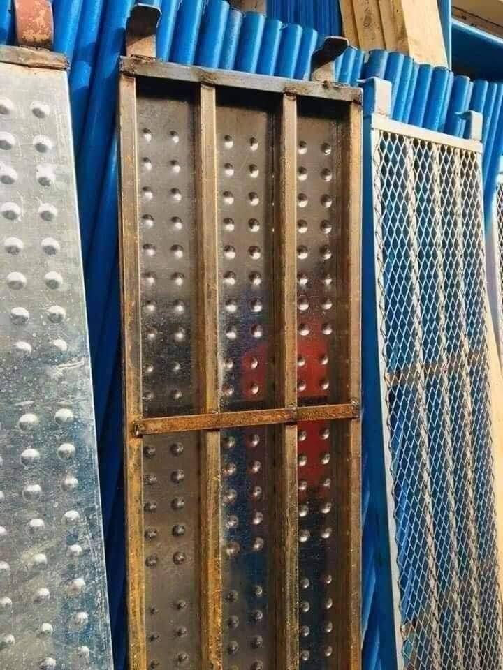 القياسات السكلات ✨
.................
ارتفاع 1 متر* عرض 120سم⚜️ ثقيل صناعة عراقي 🇮🇶
ارتفاع 1متر* عرض 90سم⚜️ ثقيل صناعة عراقي 🇮🇶
......................
ارتفاع 2 مترين عرض 120 سم⚜️ ثقيل صناعة عراقي 🇮🇶
ارتفاع 2 مترين عرض 90 سم⚜️ ثقيل 
ارتفاع 2 مترين عرض 80سم⚜️ ثقيل صناعة عراقي 🇮🇶 
ارتفاع 2 مترين عرض 60سم⚜️ ثقيل صناعة عراقي 🇮🇶 
..............
ارتفاع 3 متر عرض 120سم⚜️ ثقيل صناعة عراقي 🇮🇶 
ارتفاع 3 متر عرض 90سم⚜️
 ثقيل صناعة عراقي 🇮🇶
بيع وتأجير كافة أنواع السكلات الكونكريت والسكلات الفنيه والخدميه وكافة المكائن والمعدات بأنواعها 💯
العنوان/بغداد -الحبيبية
للاستفسار الاتصال على الارقام التالية
☎️***********📱واتساب
🛻خدمه توصيل كافة مناطق بغداد والمحافظات
