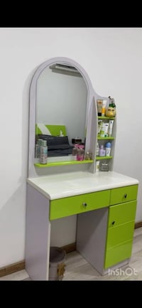 السلام عليكم مرخصت الدمن المحترم عندي غرفة للبيع غرفة جديد حلوة تركية ...