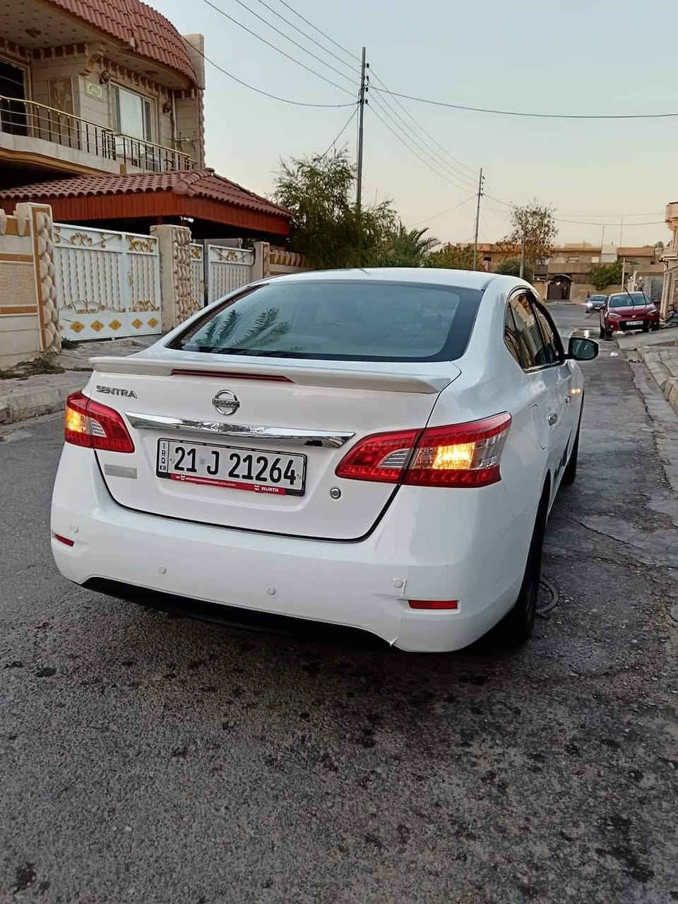 سنترا 2019 خليجي كلين ماشية 70الف سنوية جديدة اباسمي
***********
