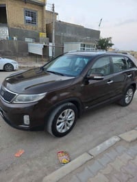 سورنتوا للبيع او مراوس مع كامري موديل من ٢٠٢٠ او اعلى سورنتوا ٢٠١٥ ٦سل...