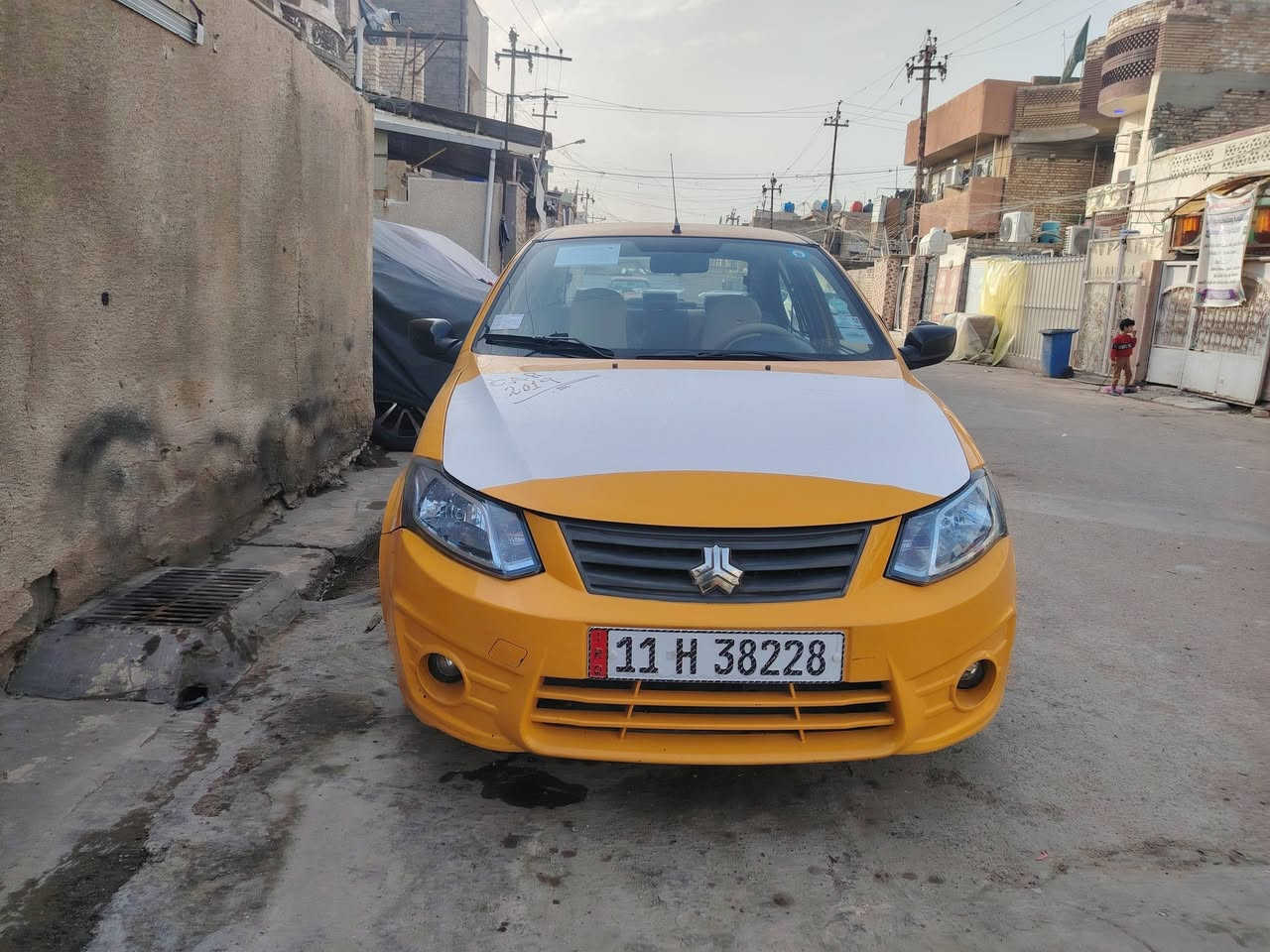 سلام عليكم ساينا ١٩ سياره جديده مكينه وكير تبريد جديد رقم بغداد انكليزي  مكينه كير جديد لا صبغ ولا تبديل بيه بس تكحيل بصيط سعر ٥٥ وبيه مجال سفسار تصال *********** مكاني بغداد
