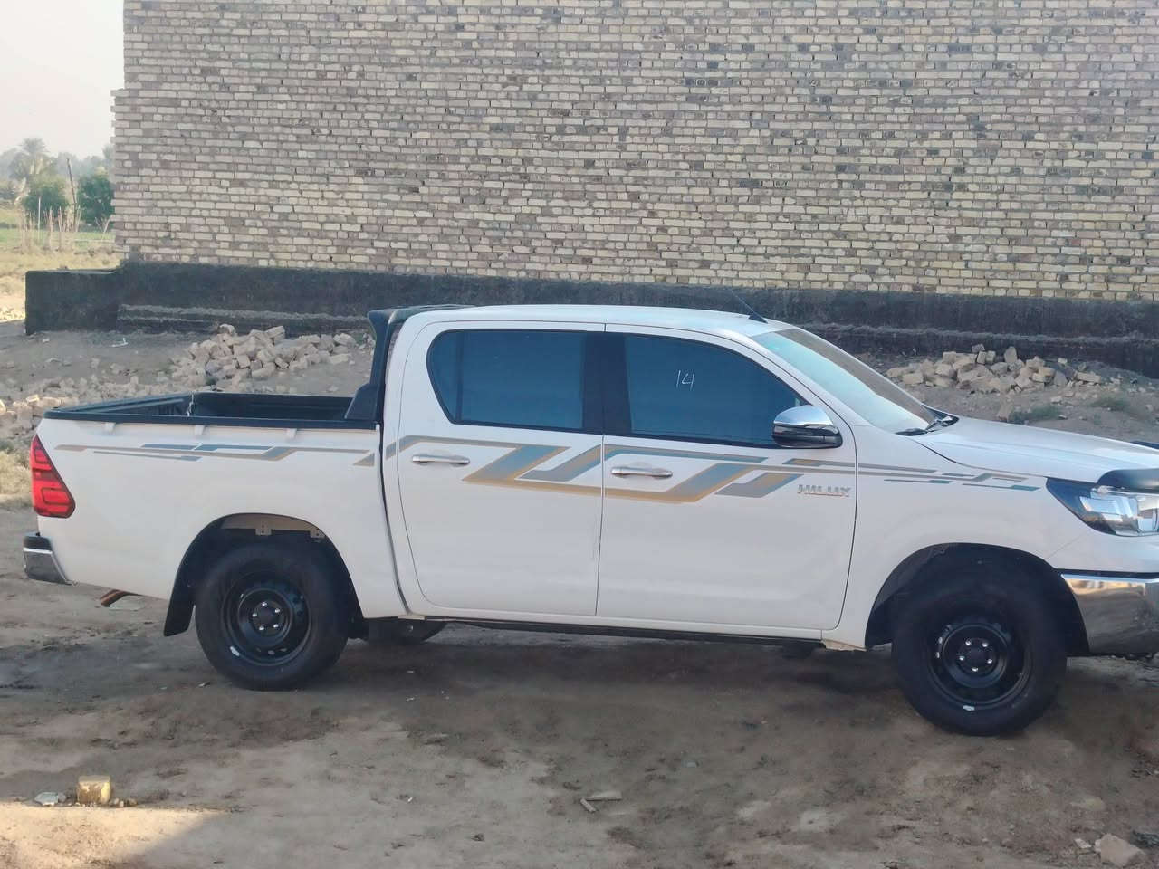 السلام عليكم شباب سياره فلونزا للبيع كويتي ساير جير عادي سياره صفاره ماشيه 5000 فقطه سياره رقم مثنى تحويل ثاني يوم المكان الديوانيه الحمزه الشرقي السعر 285 طبيها مجال للشراي الشراي نتصل بهذا الرقم***********
