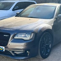كرايسلر 300S موديل 2021 محرك 3.6 وارد أمريكي 🇺🇸 حادث جاملغ أمامي فقط ا...