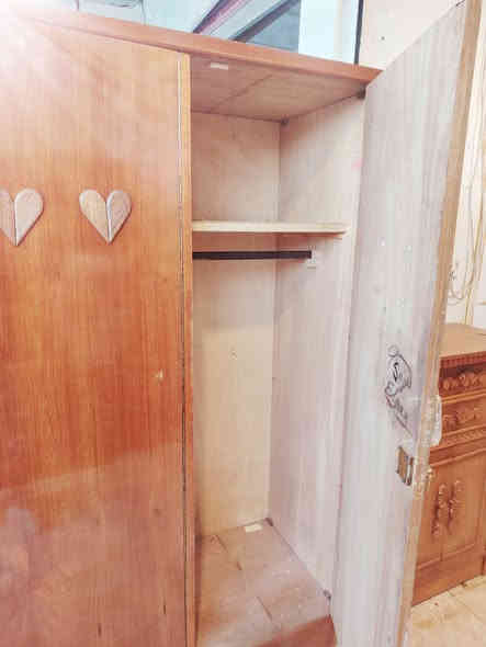 السلام عليكم
عرض خاص بس 250 الف
كنتور 3 أبواب شغل درجه اولى توصي مع تخت نفر صاج شغل زان نظافه 💯💯
للاستفسار وتساب *********** مباشر ***********
ومستعدون لشراء الغرف النوم المستعمله و الكناتير
