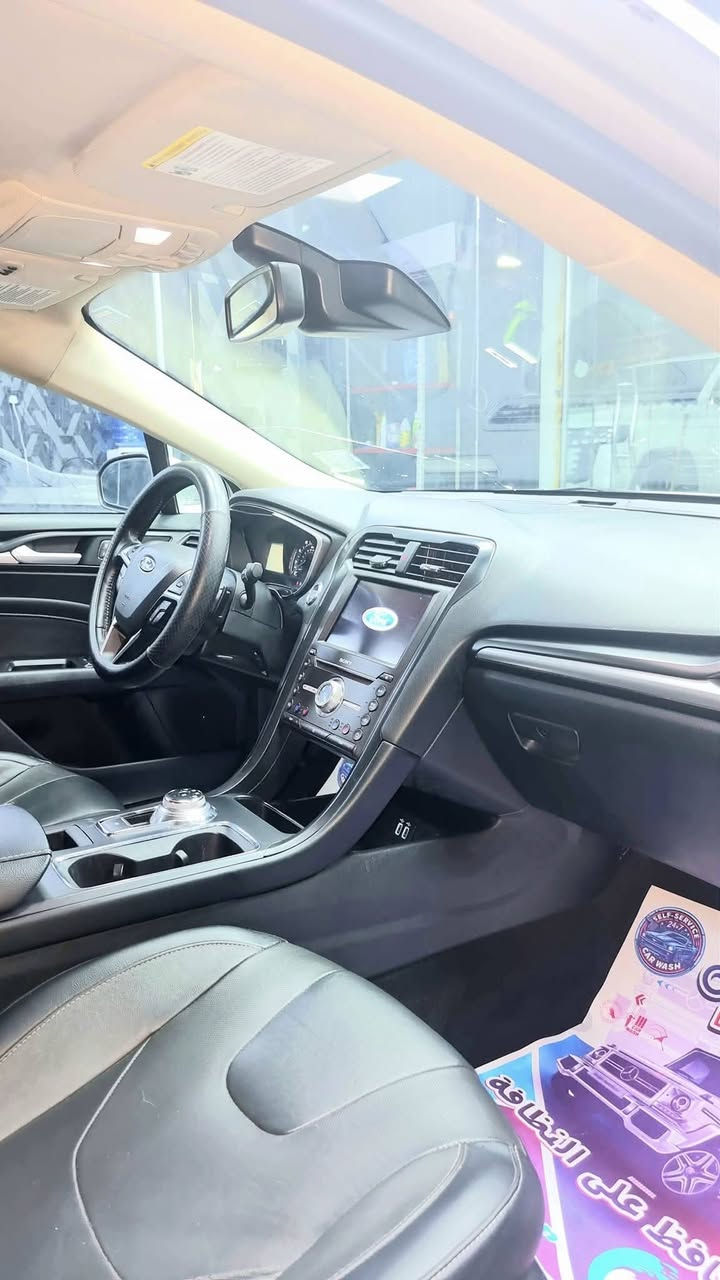 فورد فيوجن تيتانيوم 2019 فول مواصفات 1/1
رقم بغداد
بدون مراوس
محرك 2000 تيربو 
فتحة
ابواب بصمة 
شاشة سوني  
تشغيل عن بعد 
كشنات جلد  
ميموري خزن كشنات وضعيتين 
كشنات امامية كهرباء
تدفئة  تبريد كشنات امامية
كار بلي 
نظام صوت سوني 12 سماعة
تبريد قطعتين 
نظام تحذير الخروج عن المسار 
رادار امامي وجانبي 
حساسات خلفية
كامرة خلفية 
حساس تايرات
هاند بريك كهرباء 
كير ماوس 
شفتات بلسترين 
ماشية.   110 الف كيلو
حادثها جنطه
بدون ايرباگ
السعر 155 و بيها مجال
مكان السياره  بغداد

***********
