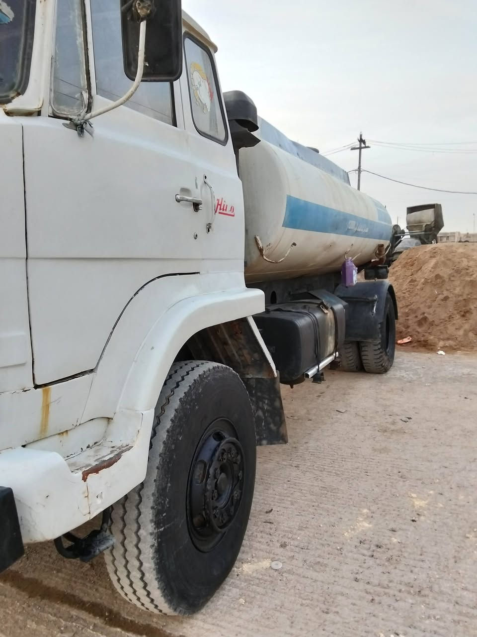 هينو للبيع رقم بغداد سنويه ال2027رجان المو شراي لا يتصل لاستفسار***********
