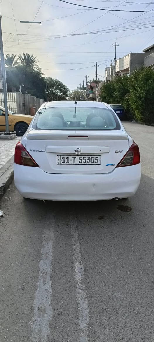 السلام عليكم
نيسان للبيع موديل 2013 كير مكينه مكفولات جاملغ وبنيد ونص باب بدون دواخل شواصي ولغود مكفوله صدر امامي خلفي جديد تخم تاير جديد السياره بدون نقص ماشيه 136 الف باسمي ثاني يوم تحويل السعر 76 بيه مجال حك الجيه 
مكان الدورة شارع 60 
***********
