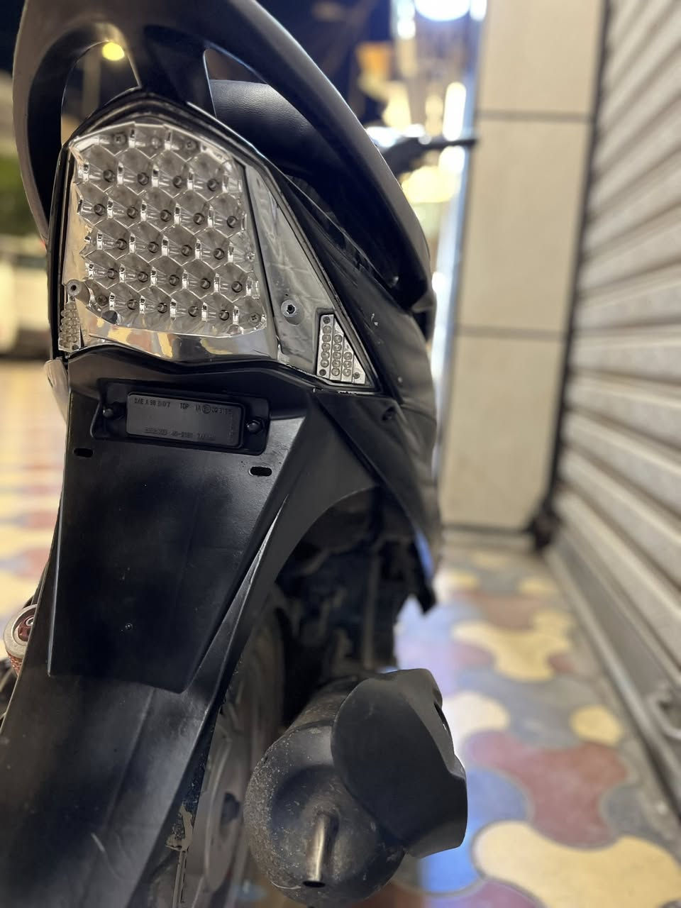 دراجة كامكو للبيع او مراوس انطي فرق ماعندي اشكال شعندك نزل بتعليقات السعر ٣٧٥ الف
عنوانهة كاظمية
نقصهة كيج سرعة
دبل امامي
رقم ***********
