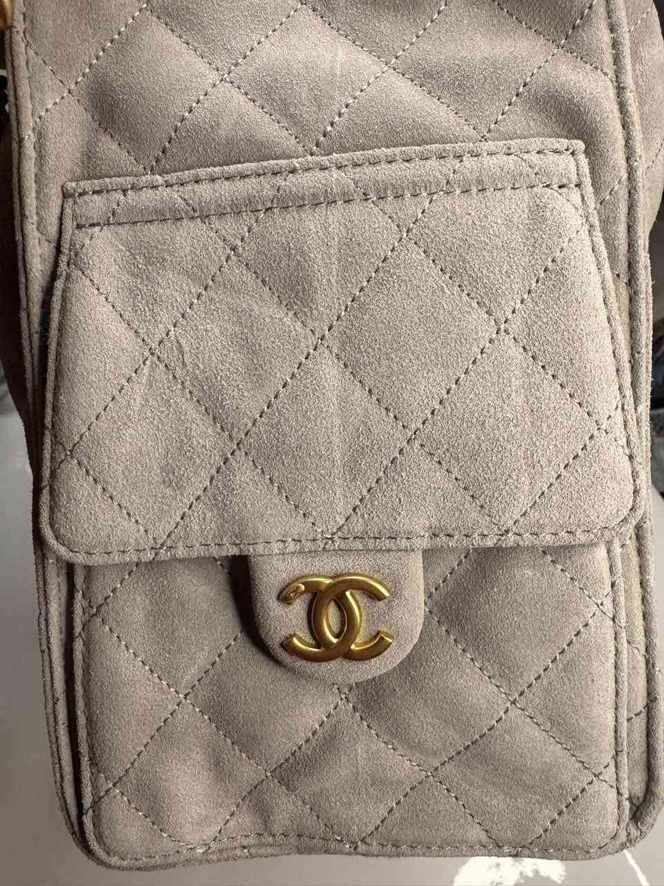 شوفولي الجمال من شانيل مصنوعه من جلد الغزال الرمادي الفاتح للحجز مراسلة الصفحة


**إذا كنت صاحب هذا الإعلان وتريد حذفه لأي سبب، رجاءا أرسل رسالة إلى الدعم الفني**