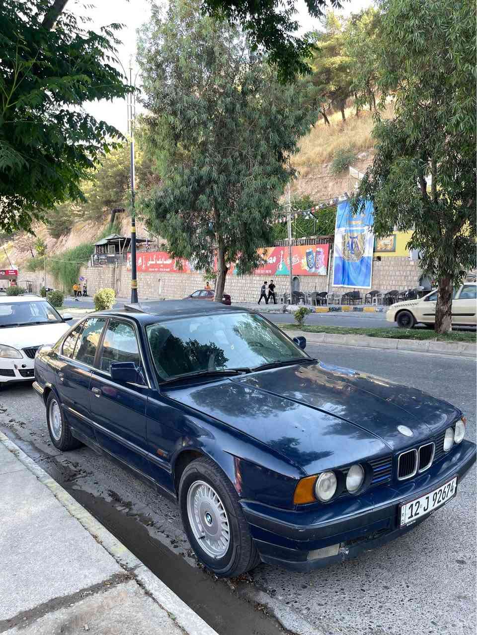 بي ام موديل 1990
مكينه 525 فل 
كير اوتو
سياره بدون صبح اكرر بدون صبخ
بدون دعم بيهه طخه بصيطه بل باب السايف
4 جامات اوتو
سلايت  فتحه بل سقف
سيارا بلاديه  ايد وحده من 2007
مستجل عل بيع 
سياره رقم سنوي جدد بسمي تحويل وكاله ثاني يوم
السعر 40 ورقه بيهه مجال للشراي 
*********** كورك +واتس اب موجود دهوك, العراق
